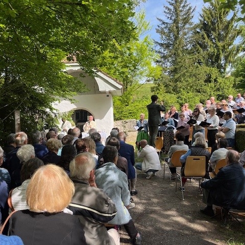Image - Ste-Apolline_26_mai_messe.jpg